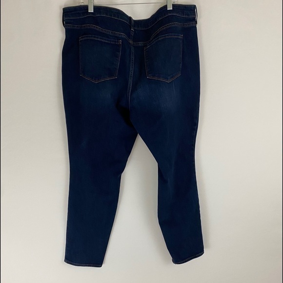 Old Navy Jeans - Picture 7 of 9